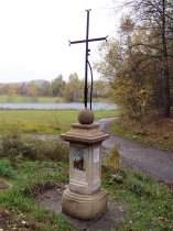 Kříž u staré cihelny - říjen 2007