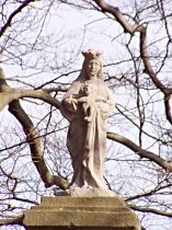 Soška Panny Marie na vrcholui sloupu, 3.4.2005