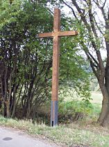 Kříž před upevněním plechového korpusu, 4.10.2005