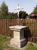Kříž u silnice do Provodína - 9.10.2005