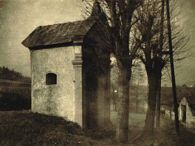Stará fotografie kaple.