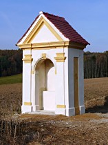Kaplička v poli pod Brnišťským vrchem, 2010