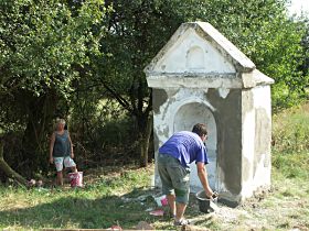 Skalka u Doks, kaplička sv. Aloise u Nové Skalky